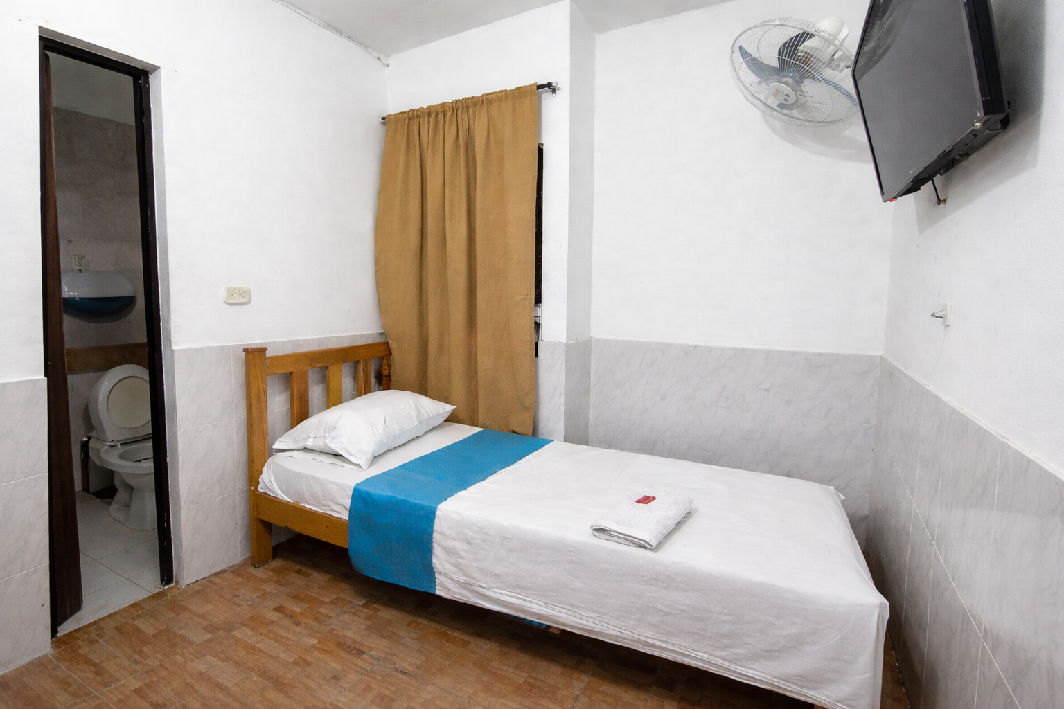 Habitación 210